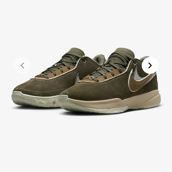 LeBron XX Basketball Shoes - Picture 8 of 14